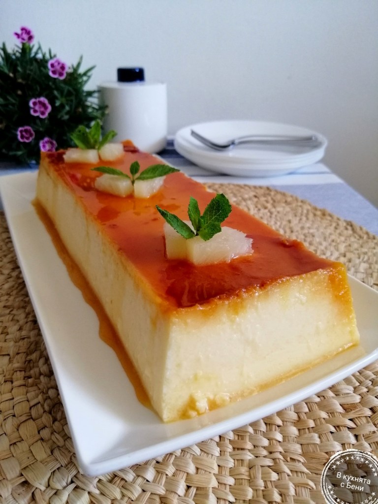 Ананасов флан от https://inthebeniskitchen.com/