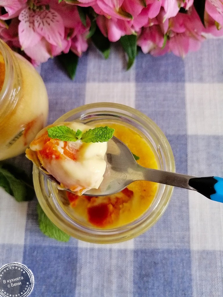 Крем Брюле с тиква от https://inthebeniskitchen.com/