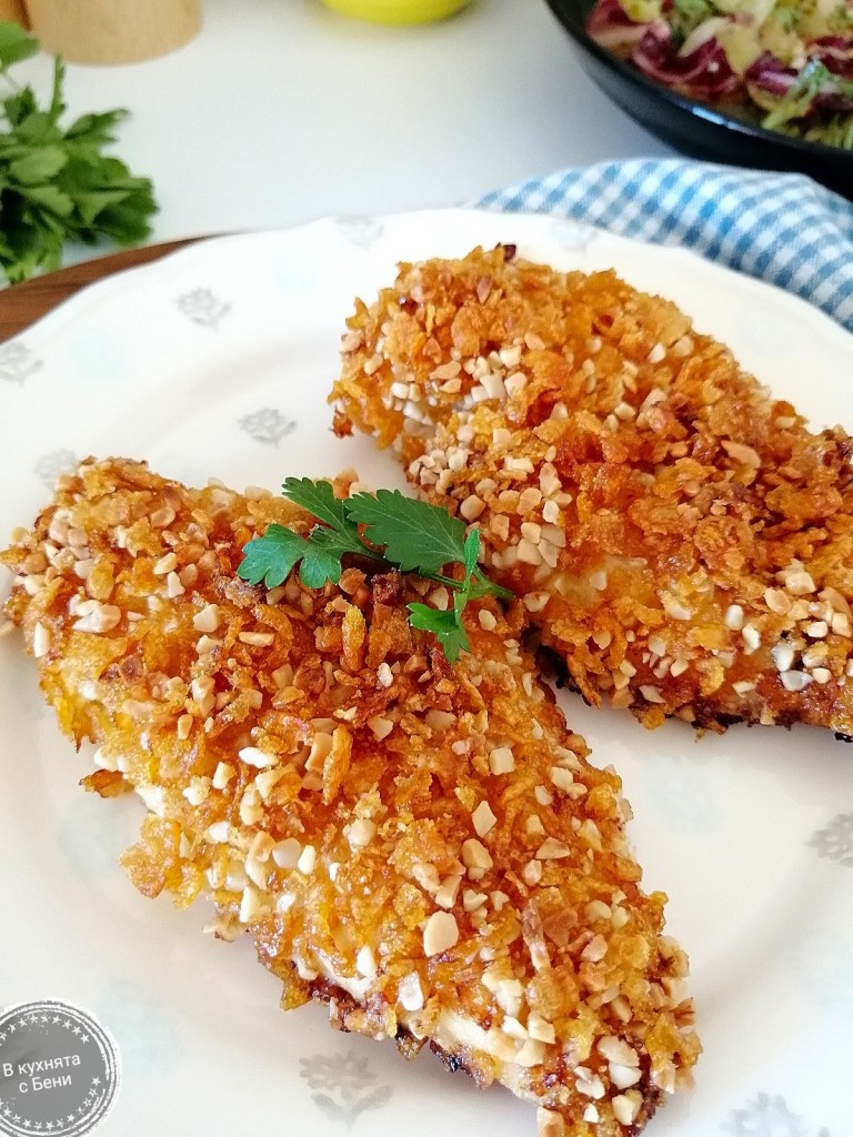 Пилешки филета с хрупкава коричка от https://inthebeniskitchen.com/