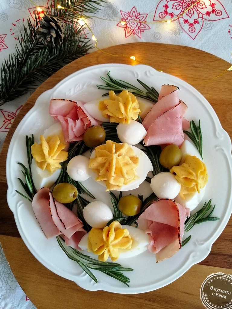 Предястие с пълнени яйца от https://inthebeniskitchen.com/