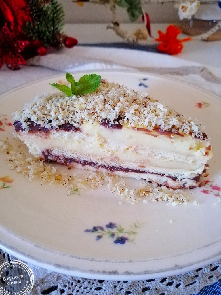 Бисквитена торта от https://inthebeniskitchen.com/