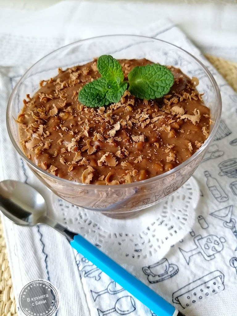 Крем с овесени ядки от https://inthebeniskitchen.com/