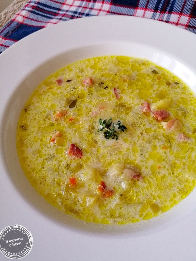 Супа с праз и бекон от https://inthebeniskitchen.com/