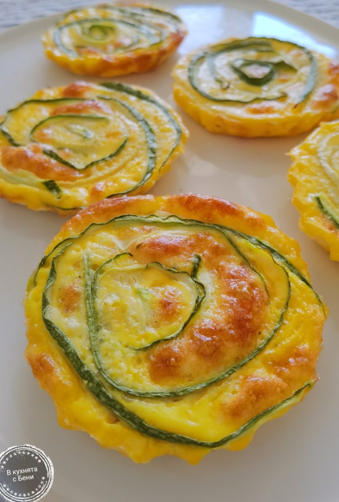 Тиквички с яйца на фурна от https://inthebeniskitchen.com/