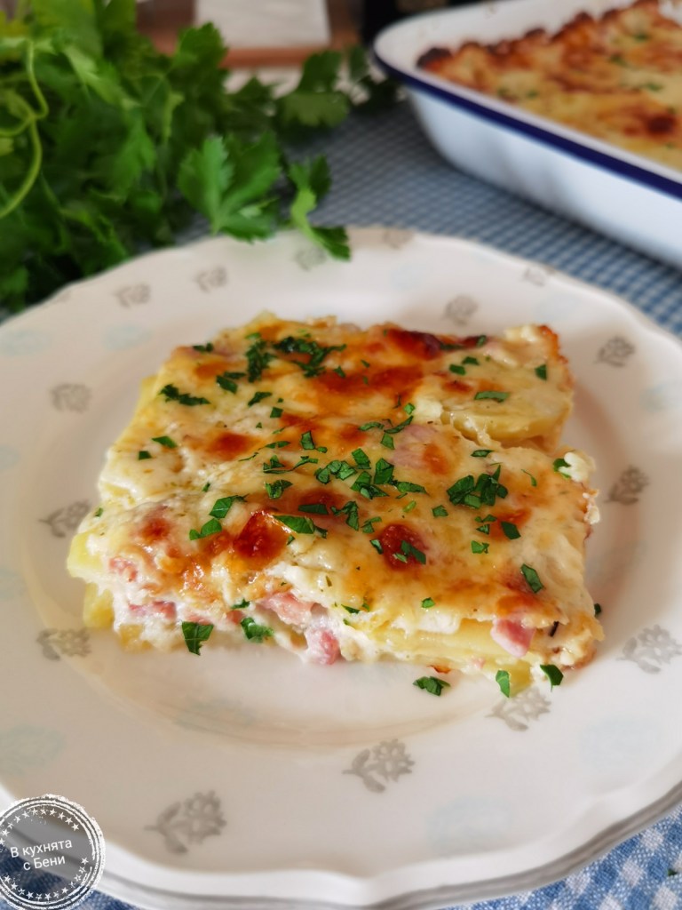 Лесна и вкусна картофена запеканка от https://inthebeniskitchen.com/