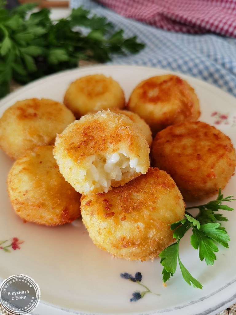 Аранчини, оризови топки от https://inthebeniskitchen.com/