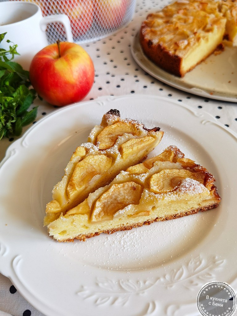 Маслен ябълков сладкиш от https://inthebeniskitchen.com/