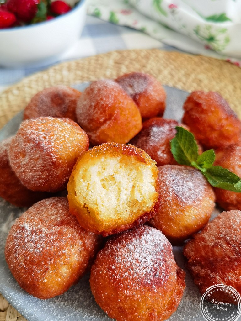 Бухтички с извара от https://inthebeniskitchen.com/