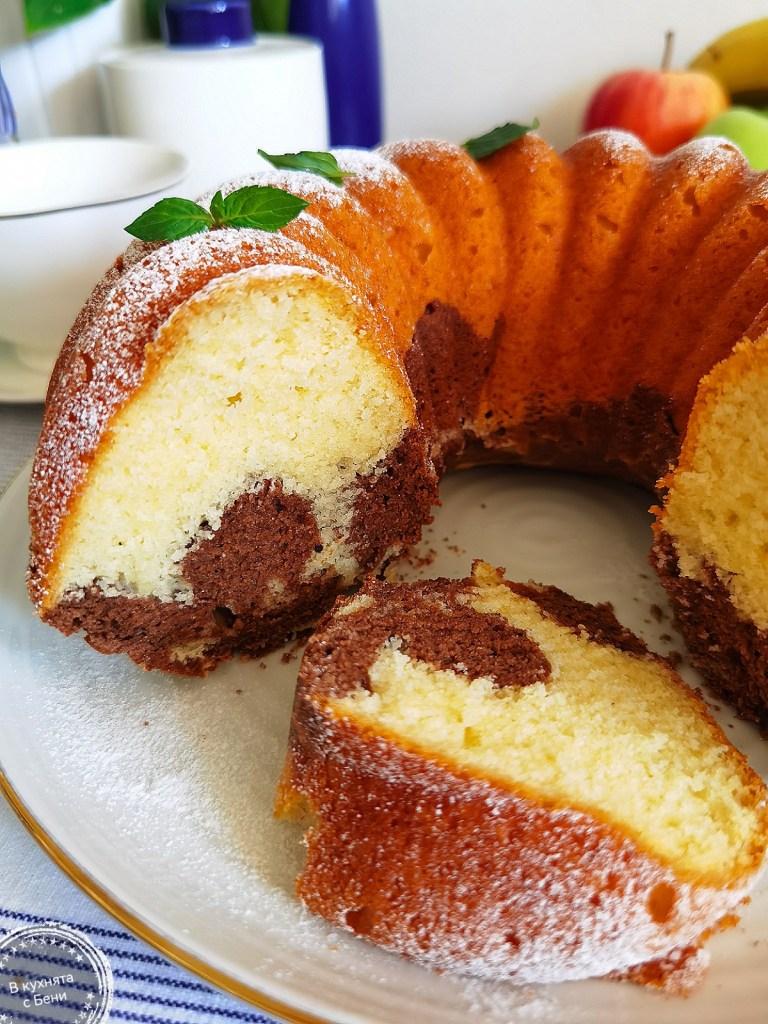 Много вкусен кекс от https://inthebeniskitchen.com/