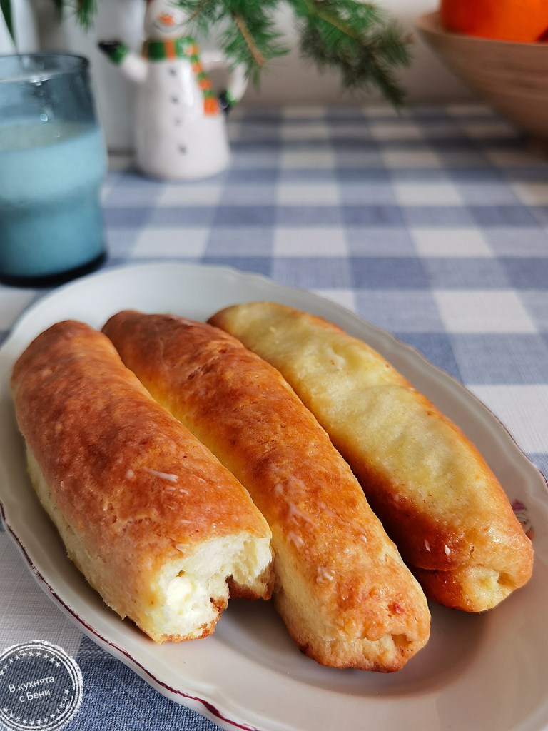 Вкусни рогчета със сирене от https://inthebeniskitchen.com/