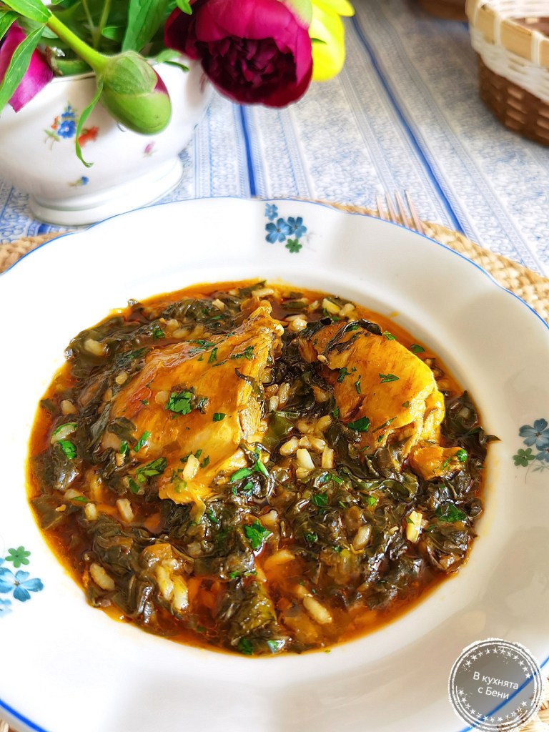 Вкусно пиле с лапад от https://inthebeniskitchen.com/