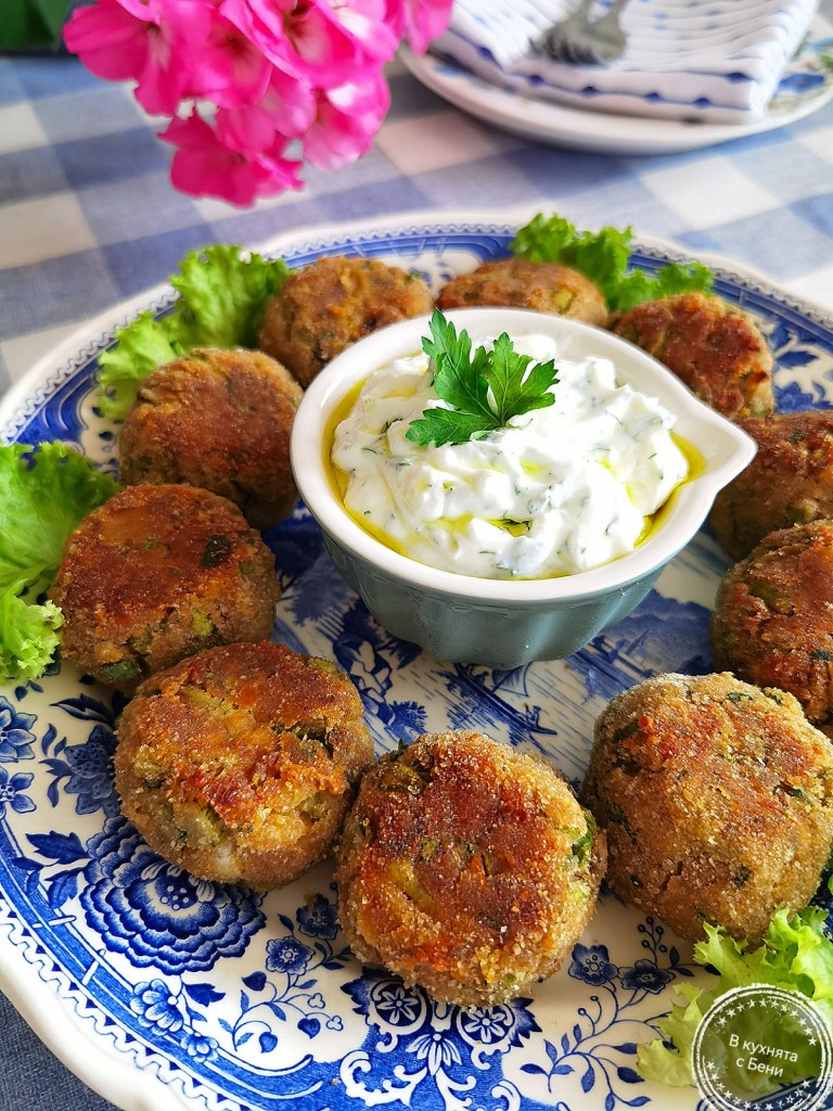 Кюфтета от тиквички от https://inthebeniskitchen.com/