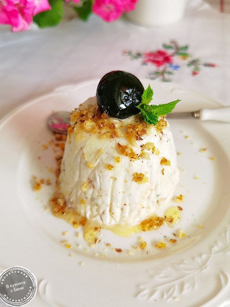 Вкусен нуга сладолед от https://inthebeniskitchen.com/