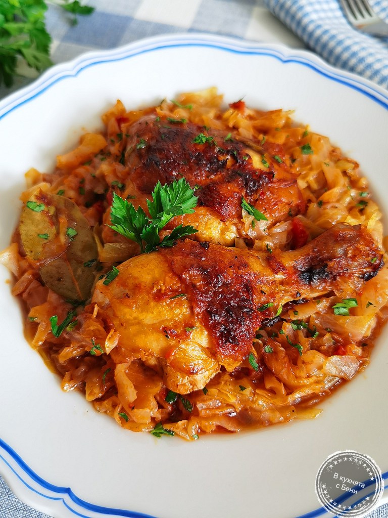 Пиле със прясно зеле от https://inthebeniskitchen.com/