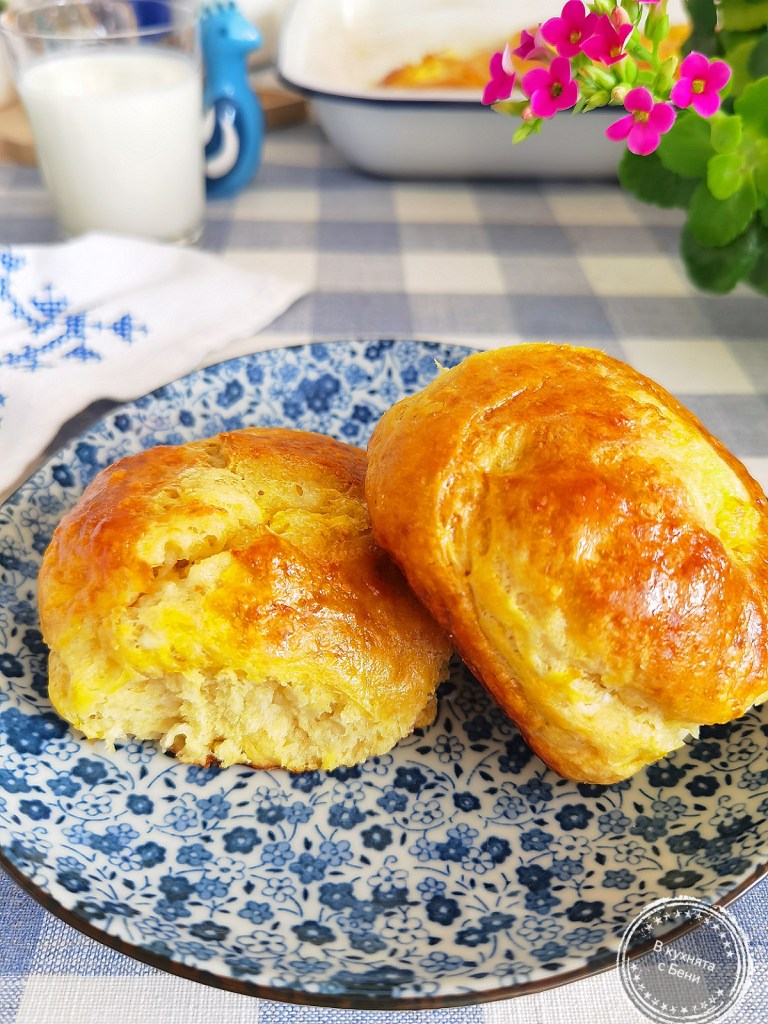 Вкусни и лесни питки със сирене от https://inthebeniskitchen.com/