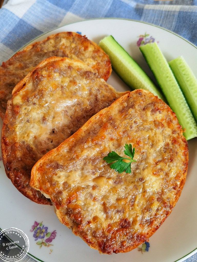 Принцеси странджанки сандвичи с кайма телешко от https://inthebeniskitchen.com/