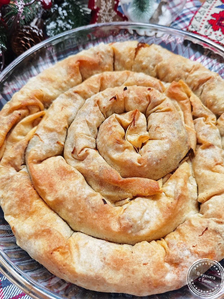 Постна баница веган с праз от https://inthebeniskitchen.com/