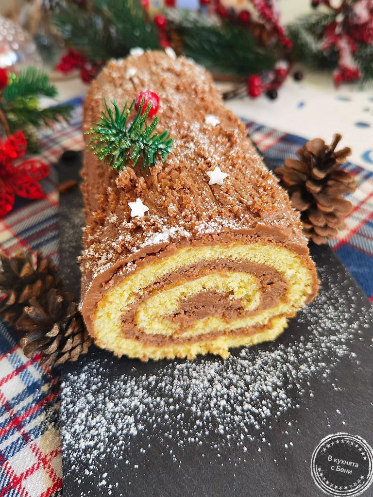 Коледно руло пънче от https://inthebeniskitchen.com/