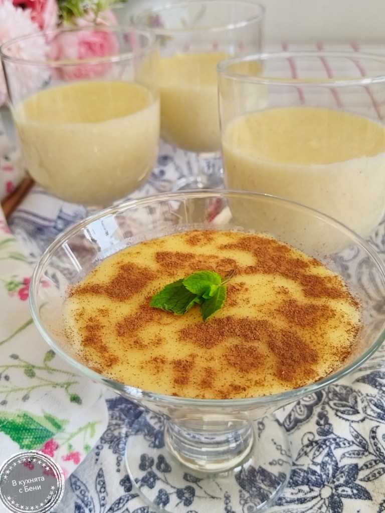 Мляко с грис от https://inthebeniskitchen.com/