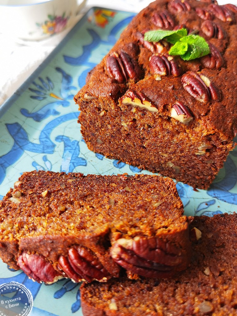 Кекс без захар с фурми и ядки от https://inthebeniskitchen.com/