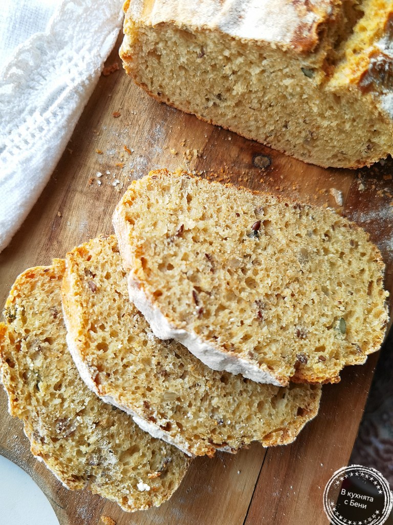 Хляб домашен с лимец и семена от https://inthebeniskitchen.com/