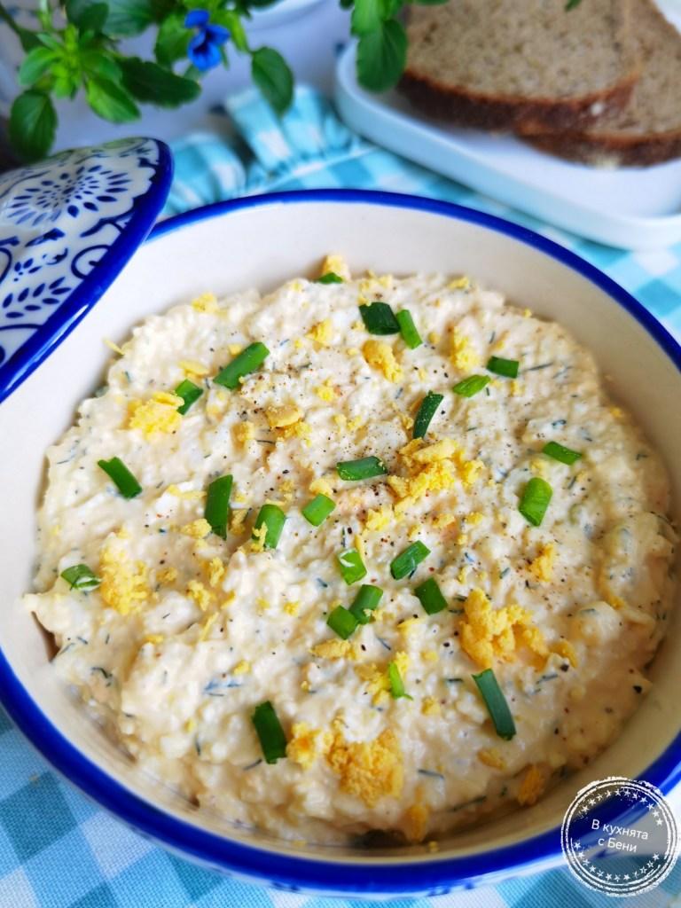 Яйчена салата от https://inthebeniskitchen.com/