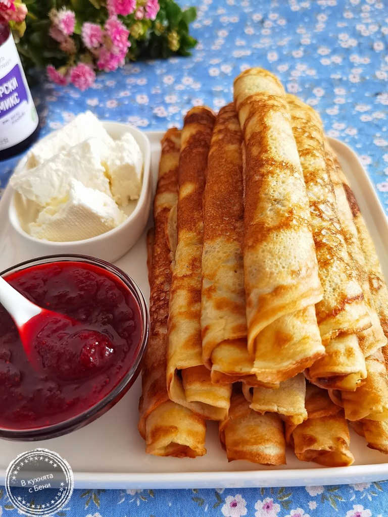 Палачинки с кисело мляко от https://inthebeniskitchen.com/