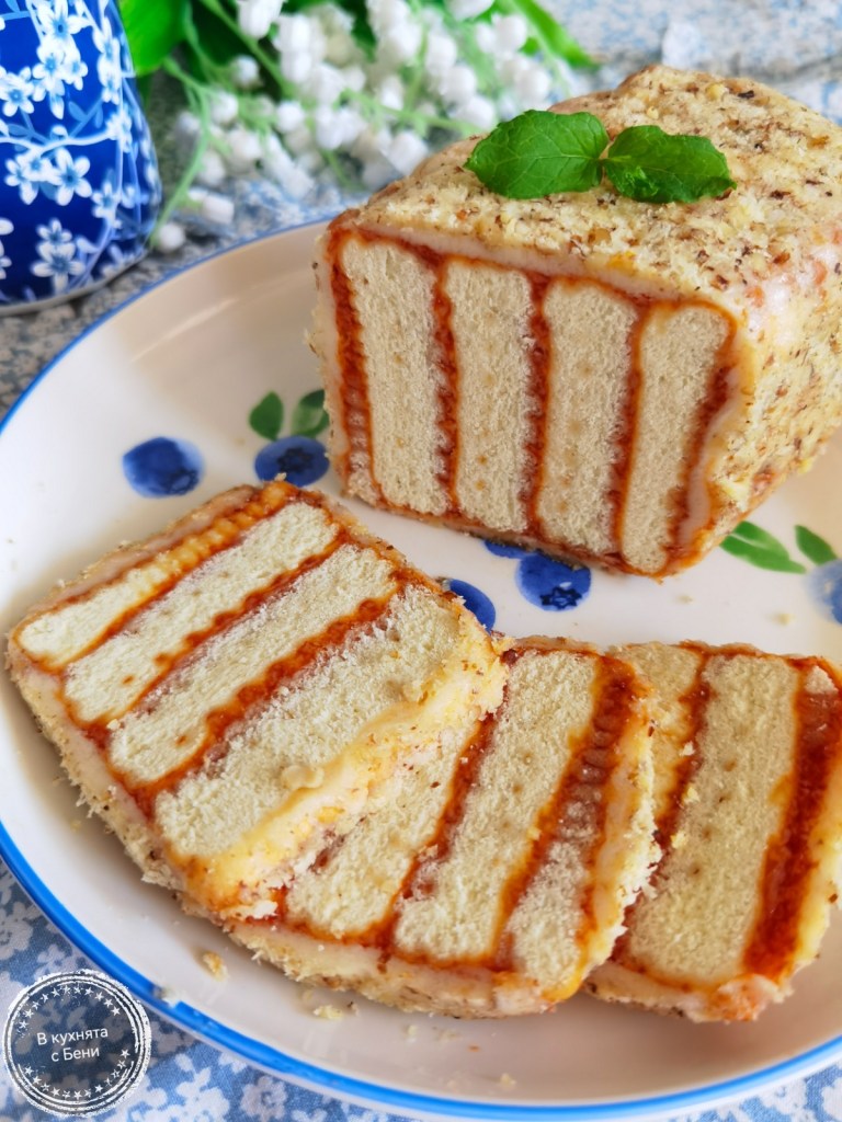 Бисквитено руло с шипков мармалад от https://inthebeniskitchen.com/