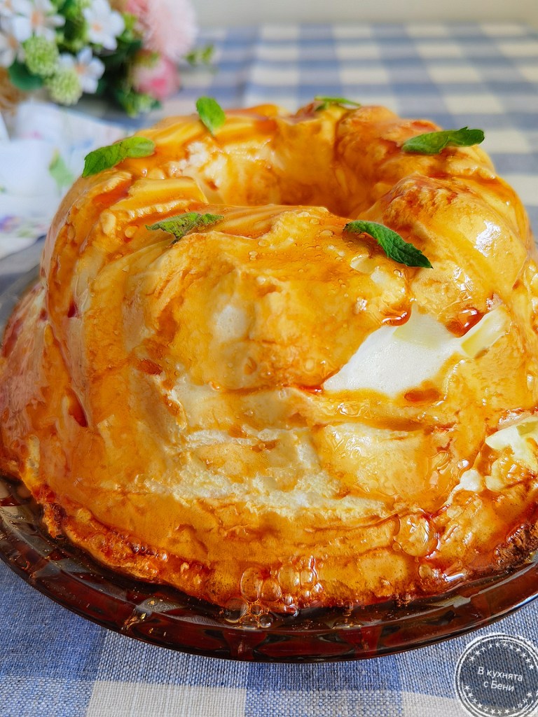 Сладкиш Molotoff от https://inthebeniskitchen.com/