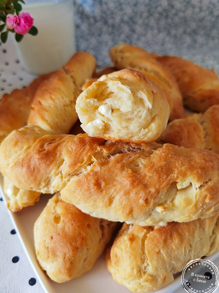 Закуски сиренки рогчета от https://inthebeniskitchen.com/