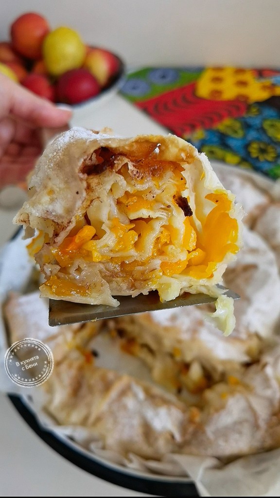 Тиквеник баница с тиква от https://inthebeniskitchen.com/
