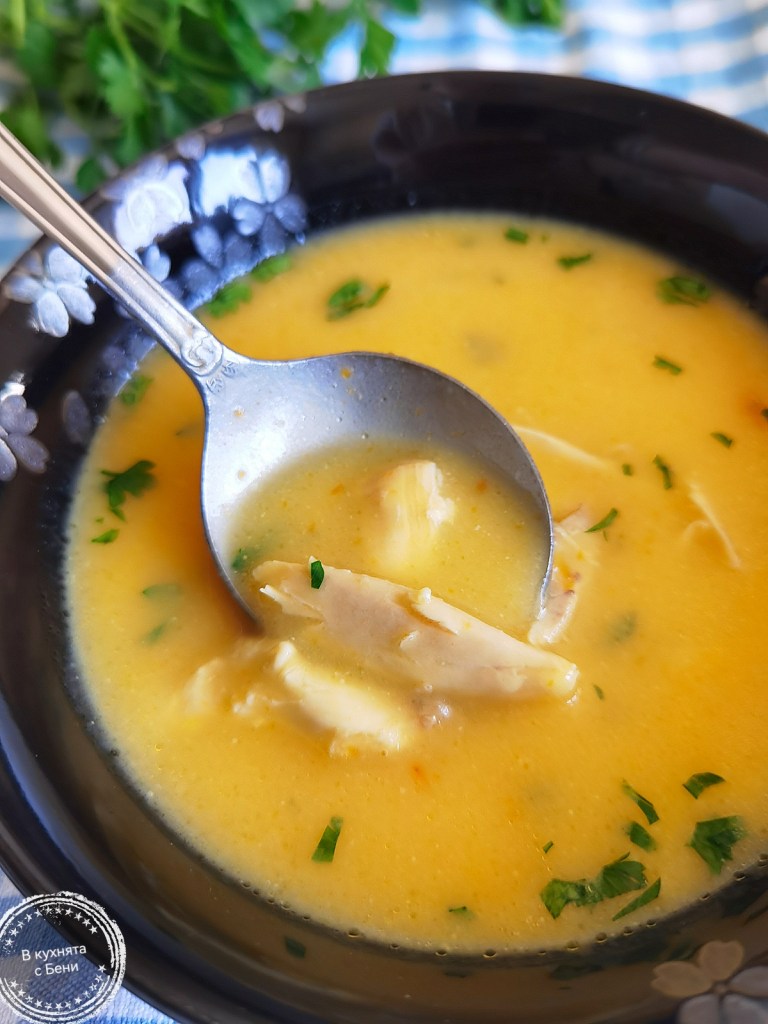 Пилешка супа крем от https://inthebeniskitchen.com/
